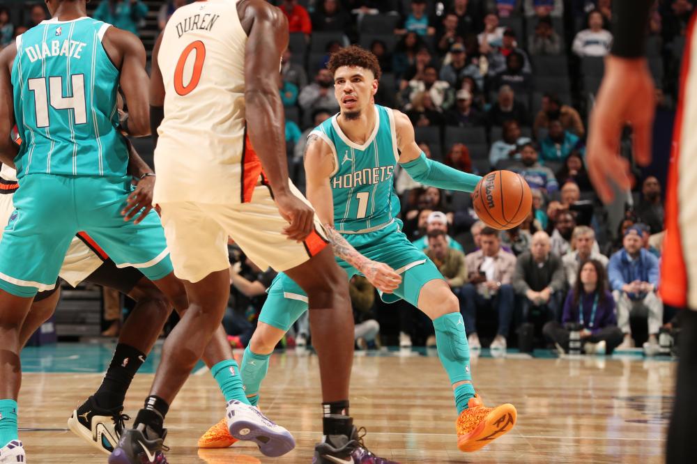 更可能左右 更可能左右