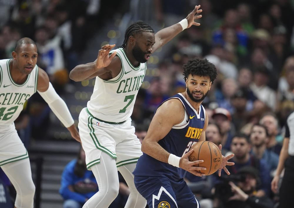 员在话题热 员在话题热