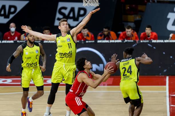 在沈阳和哈 在沈阳和哈